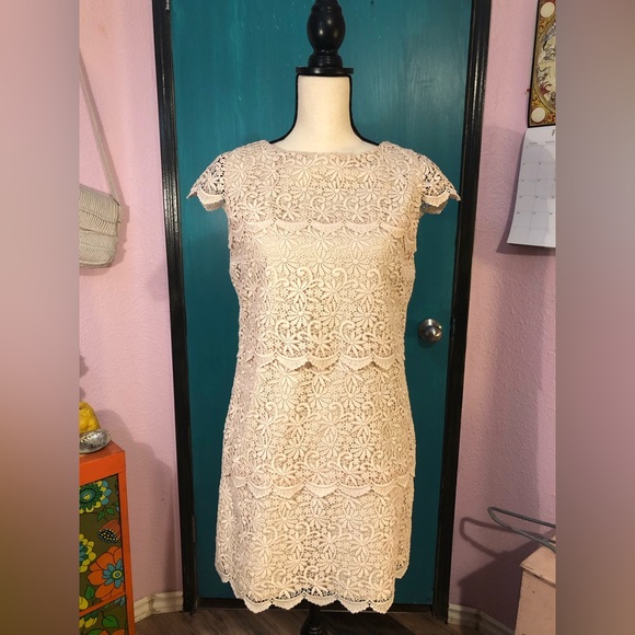 Eliza J Battenberg Lace Dress Size S/M😍 - Picture 7 of 12